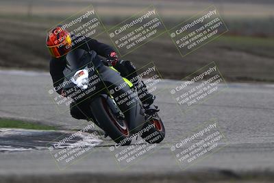 media/Nov-30-2025-TrackDaz (Sun) [[d8b22663df]]/C Group/Session 4 (Outside Grapevine)/